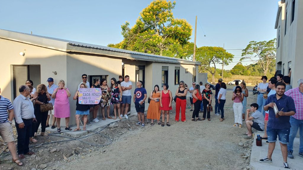 Programa De Vivienda Sindical Del Pit Cnt Comienza El A O Entregando