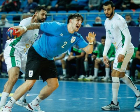 Handball uruguay celeste