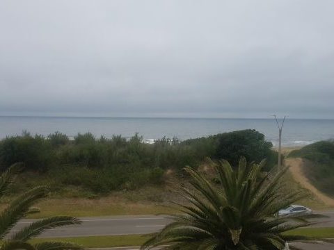 Parada 28 playa brava cuerpo cadáver mujer