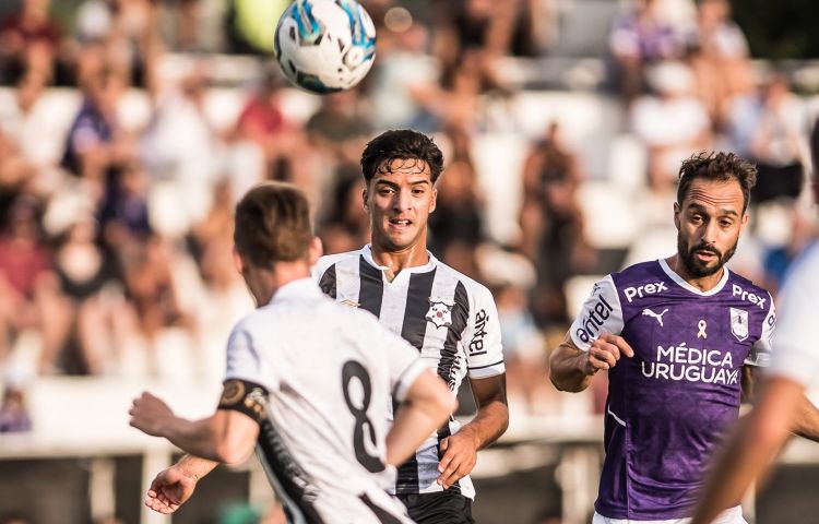 Wanderers defensor