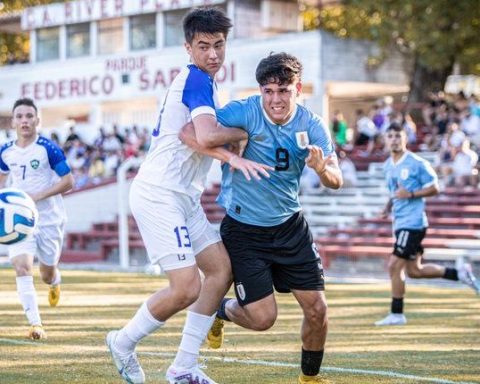 Uruguay sub-17 Celeste Uzbeskitán