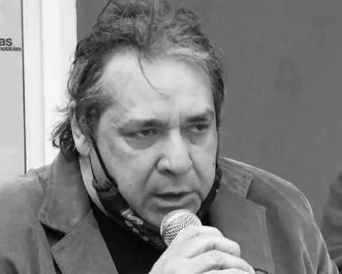 Néstor Martínez de Konsagrados.