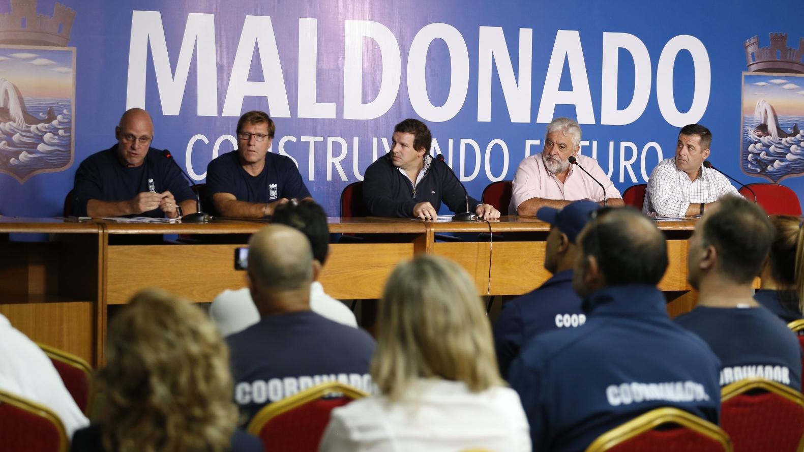 Guardavidas de Maldonado presentaron informe de temporada.