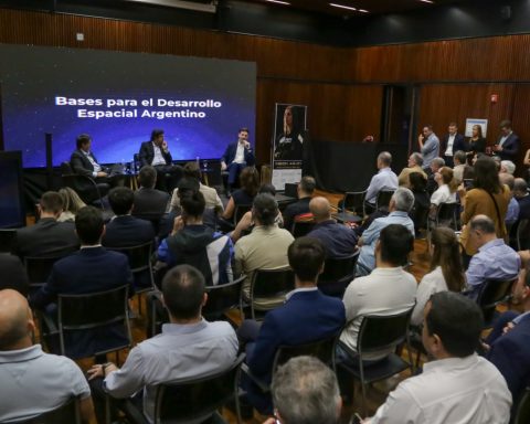 Bases del desarrollo espacial de Argentina