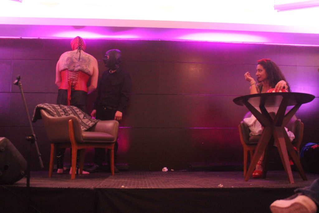 Por eso resaltamos el papel de la mujer cuando la reconocemos como un sujeto activo de deseo