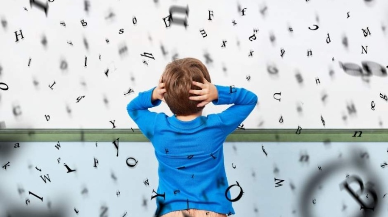 El habla, como manifestación oral del lenguaje, se construye progresivamente.