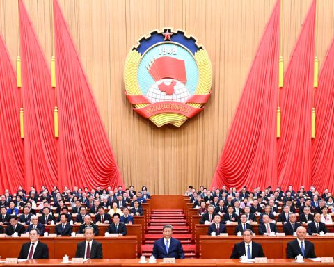 El presidente de la República Popular China, Xi Jinping, y otros líderes del país