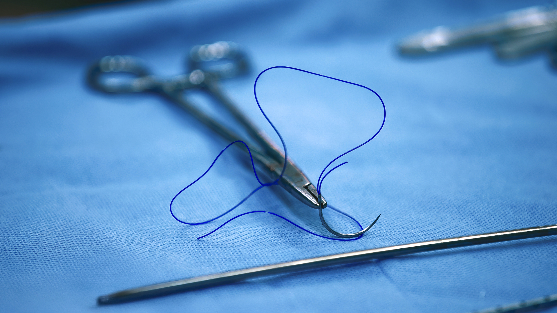 Los hilos de sutura son materiales utilizados para aproximar tejidos y facilitar la cicatrización