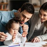 El rol de las familias y los cuidadores es fundamental en ese proceso