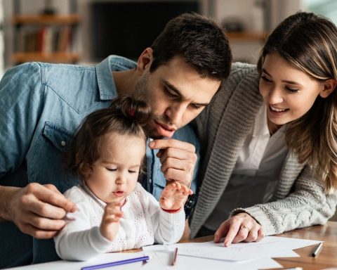 El rol de las familias y los cuidadores es fundamental en ese proceso