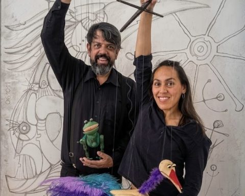 Agrupación Colibrí integrada por Manuela Rivas (Jica) y Lugdwin Echeverría (Lupi)