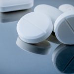 El paracetamol, también conocido como acetaminofén, es el fármaco más consumido a nivel global para el tratamiento del dolor