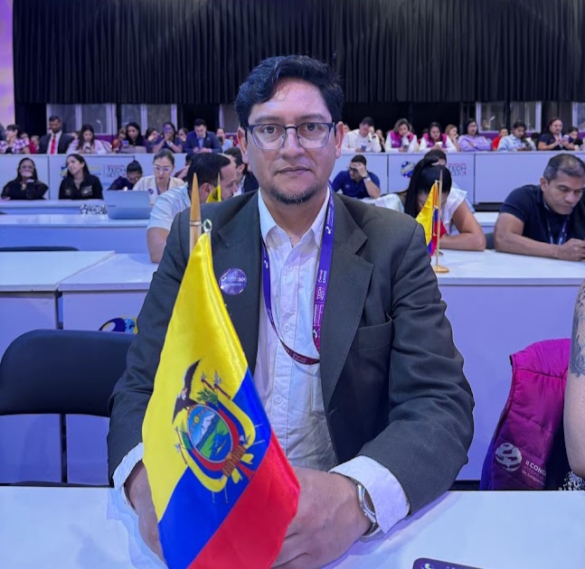 José Vicente Calderón, emprendedor y estudiante de ingeniería industrial en Ecuador