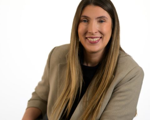 Cecilia Cardozo, gerenta de Asuntos Corporativos, Comunicaciones y Sustentabilidad de L'Oréal Groupe